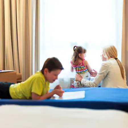 מלון Novotel Malta