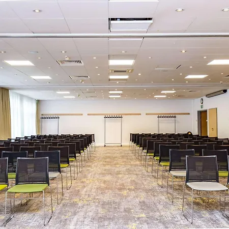 Novotel Malta מלון
