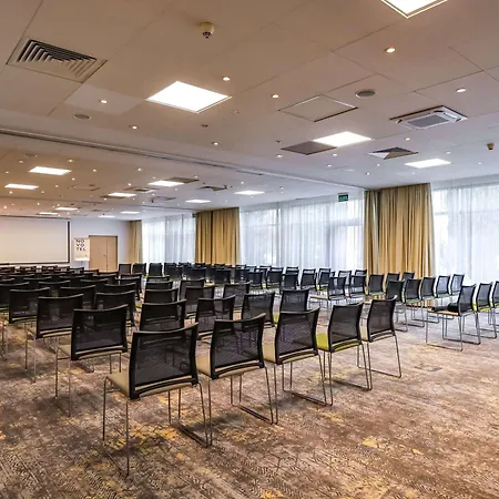 Novotel Malta מלון פוזנן