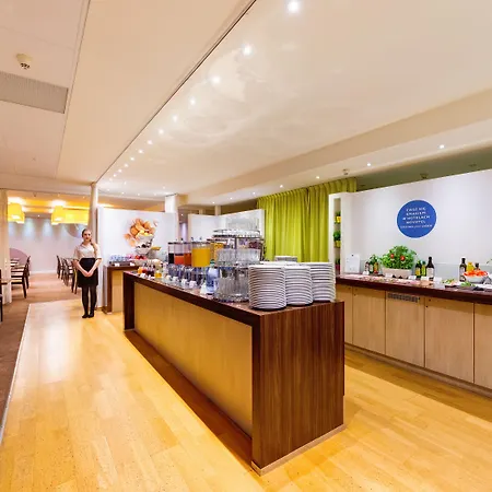 Готель Novotel Malta