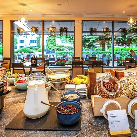 Готель Novotel Malta 3*