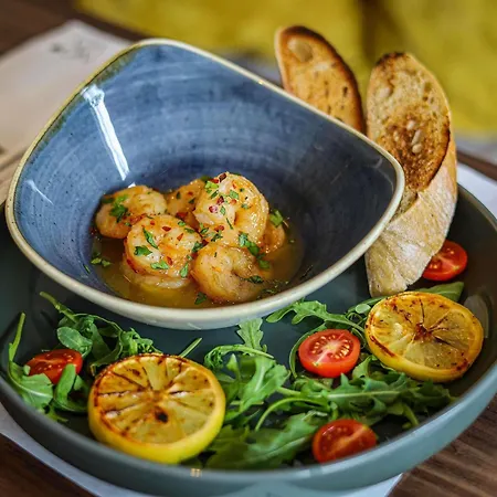 Готель Novotel Malta 3*