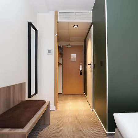 Готель Novotel Malta Познань