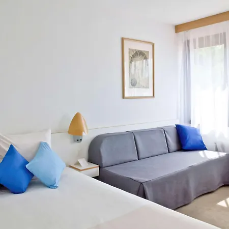 מלון Novotel Malta פוזנן