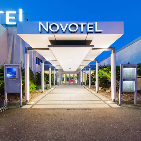 Novotel Malta מלון 3*