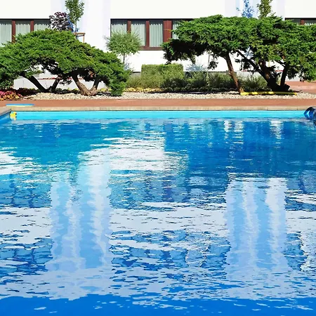 Novotel Malta Otel 3*