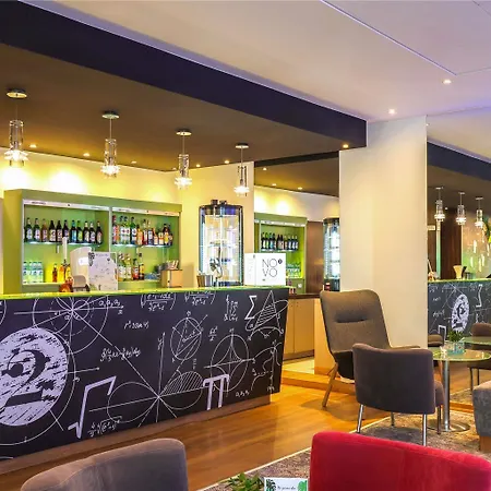 Otel Novotel Malta Poznan
