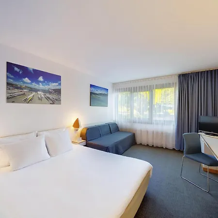 Novotel Malta Ξενοδοχείο Πόζναν