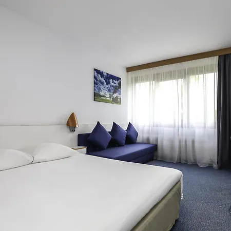 Hotel Novotel Malta Poznan