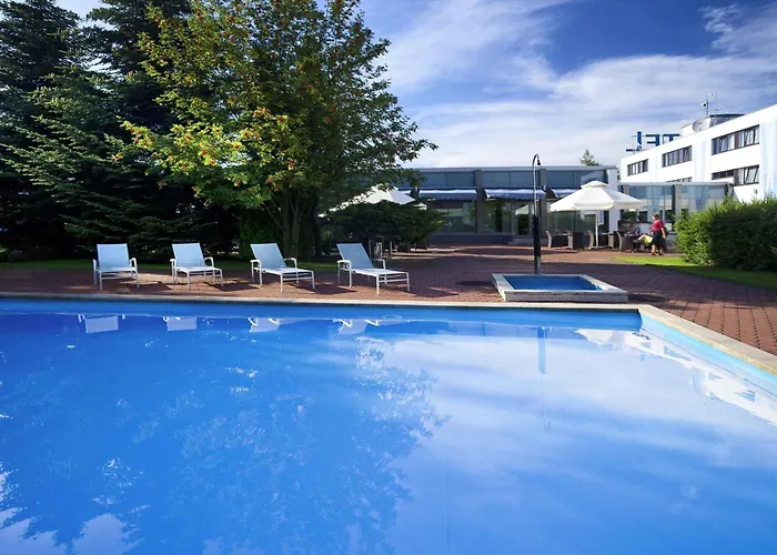 Отель Novotel Malta Познань