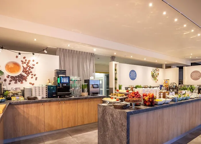 Novotel Malta 호텔 포즈난