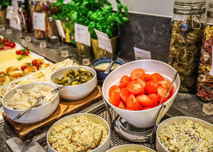 Novotel Malta Hotel 3*