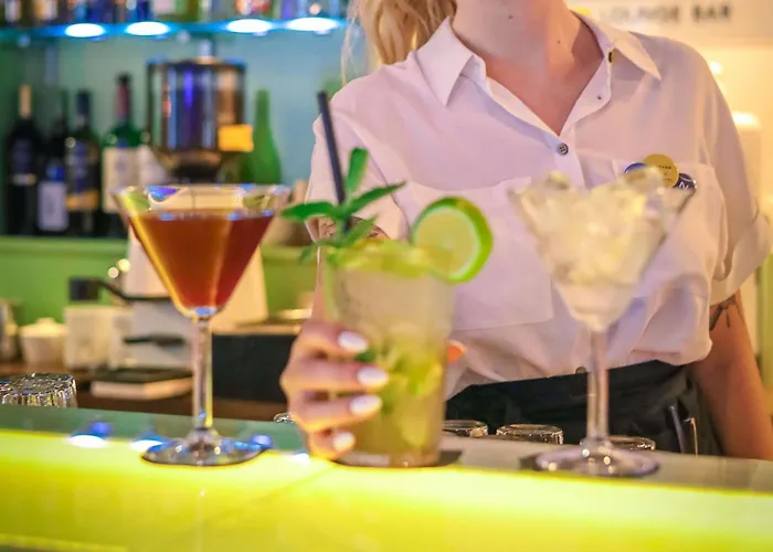 Отель Novotel Malta Познань