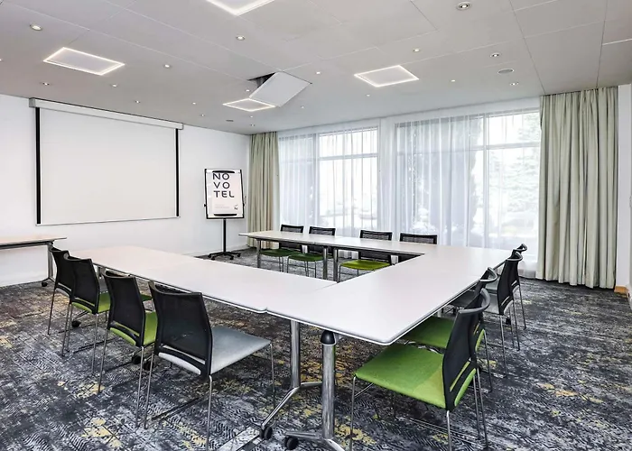 Novotel Malta מלון 3*