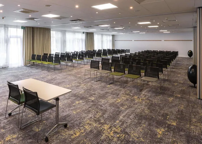 Novotel Malta מלון 3*